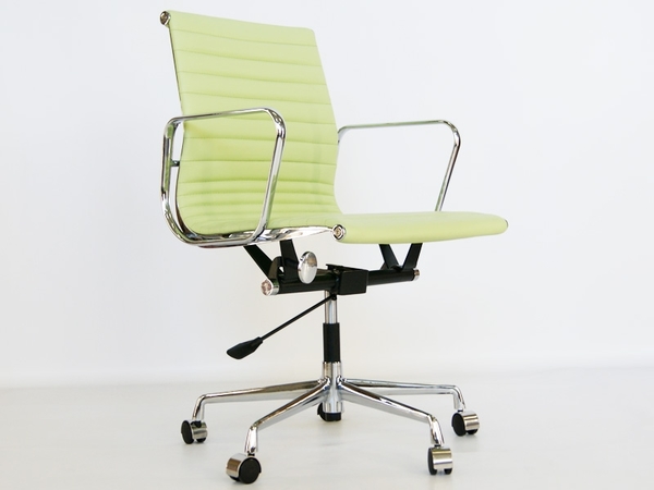 Eames chair Alu EA117 - Lemon green
