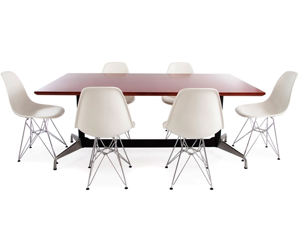 Eames table Contract and 6 chairs