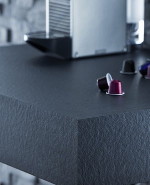Polyrey's new Monochrom Black & White range: highly attractive, highly resistant laminate panels