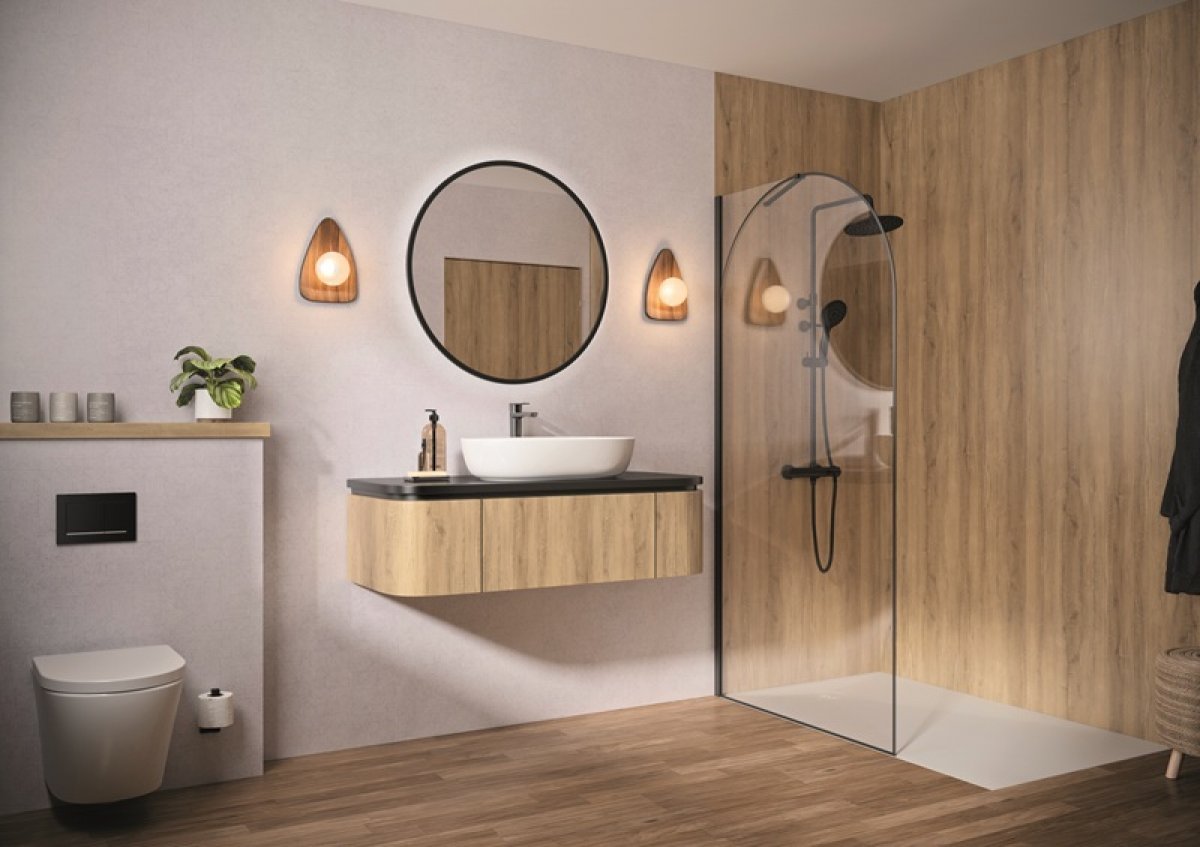 Solo Graphik and Solo Arkade: Kinedo's new Walk-in shower enclosures